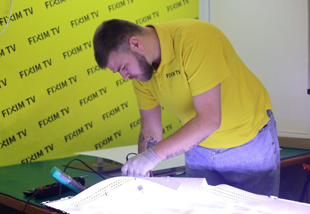 Сервисный инженер FiximTV ремонт телевизоров в Тамбове